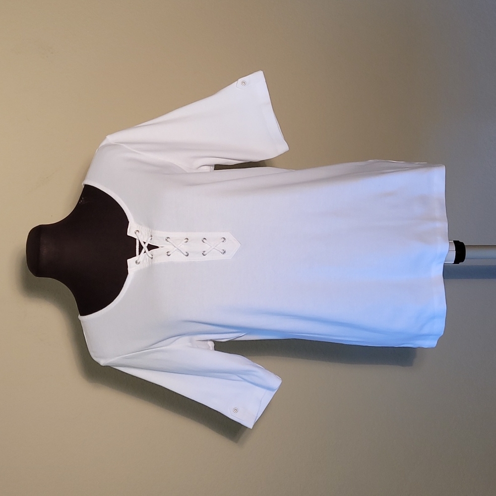 Karen Scott White Tee Laced Detail Medium